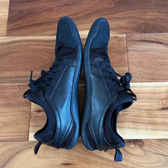 Vivobarefoot Kasana Shoes - Picture 2 of 13